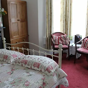 White 3*, Bath Royaume-Uni